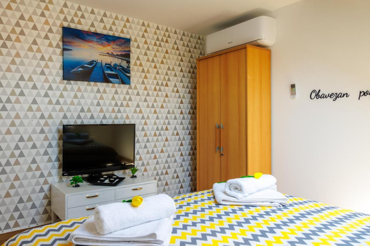Apartmani Nina Golubac Extérieur photo